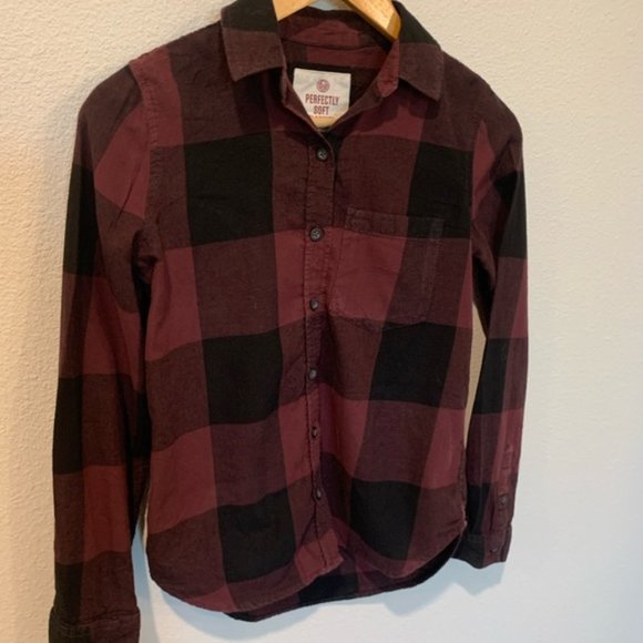 So Tops - SO Maroon and Black Flannel